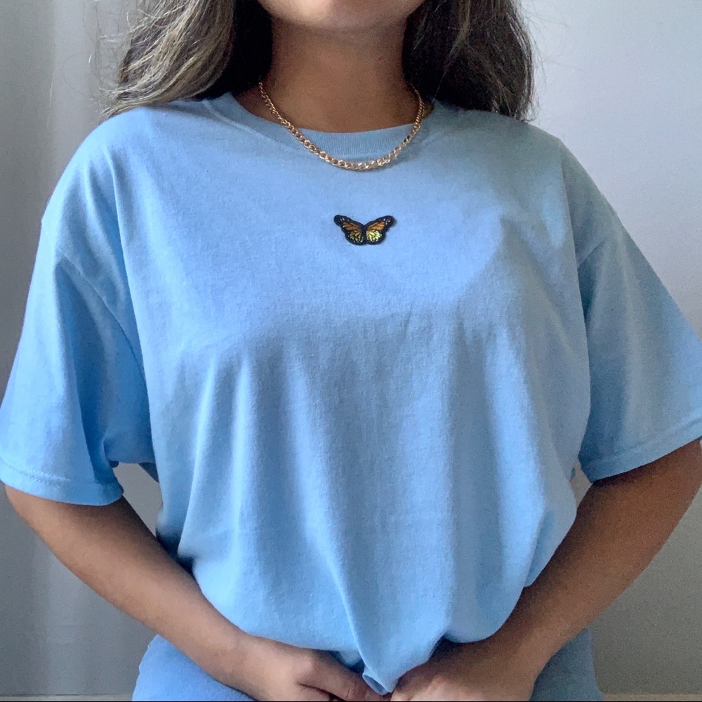 l a s t  one✨ baby blue butterfly tee🦋 - Picture 2 of 7